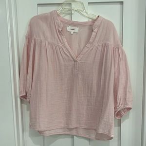 Xirena pink cotton gauze top. Medium size